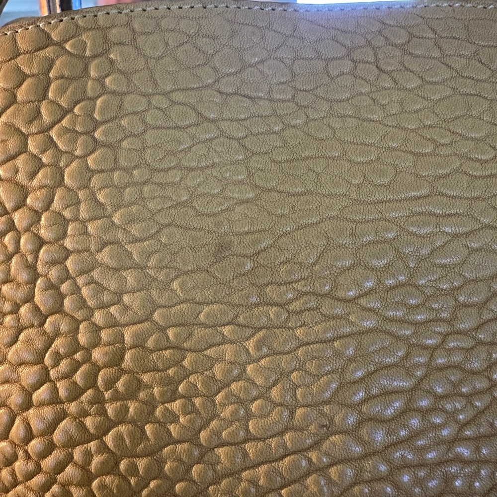 Large Alexander Wang Diego bucket bag 
Thick heavy soft yummy leather w studs - Picture 10 of 15